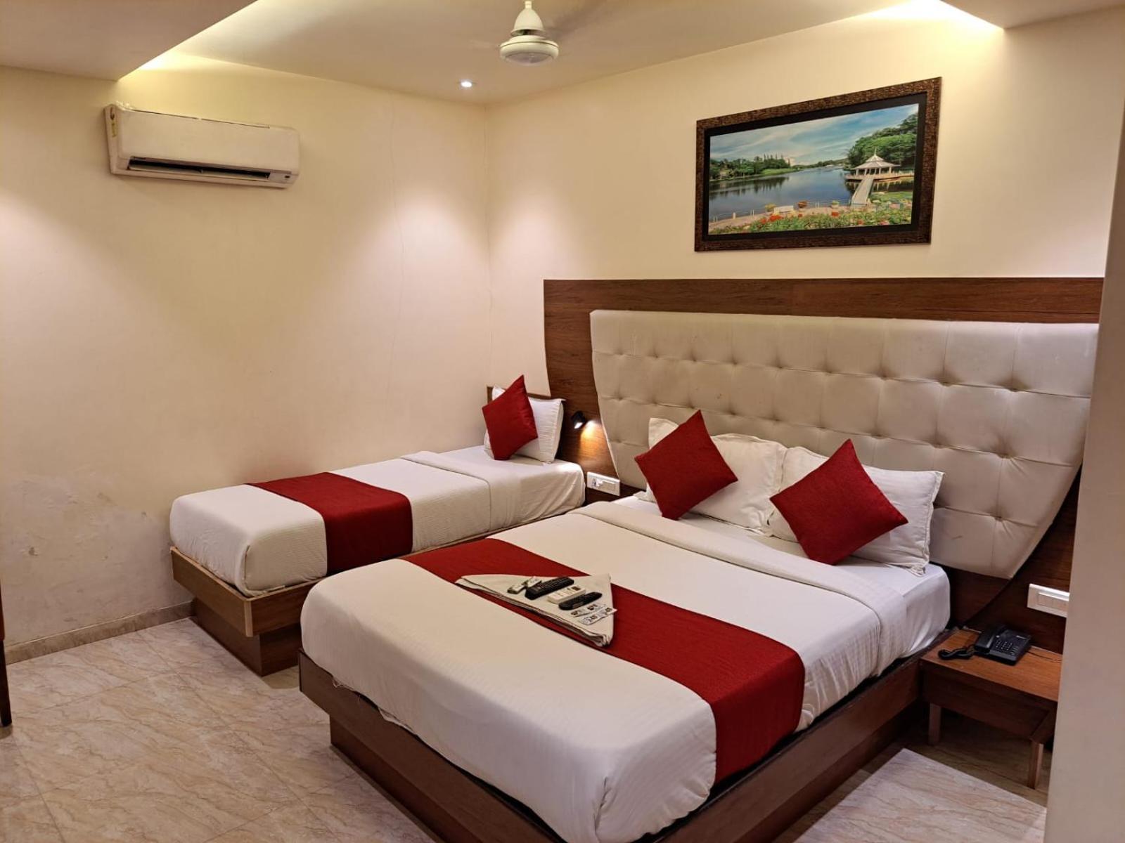 Gateway Star Hotel Mumbai Exteriör bild
