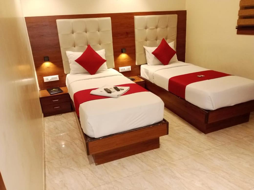 Gateway Star Hotel Mumbai Exteriör bild